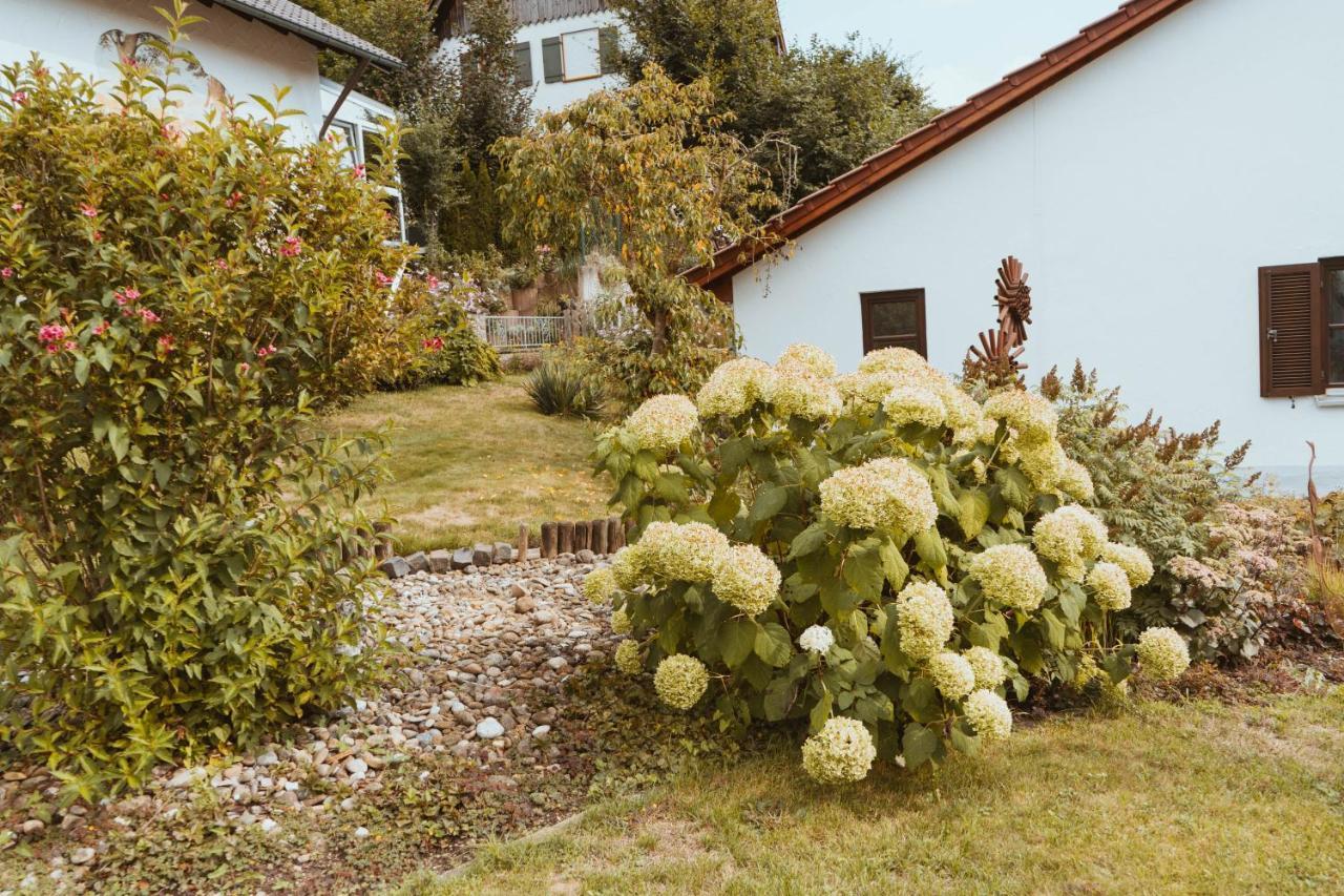 Ferienparadies Am Kammerberg, Ganz Für Sie Alleine... Weißenhorn Exterior foto